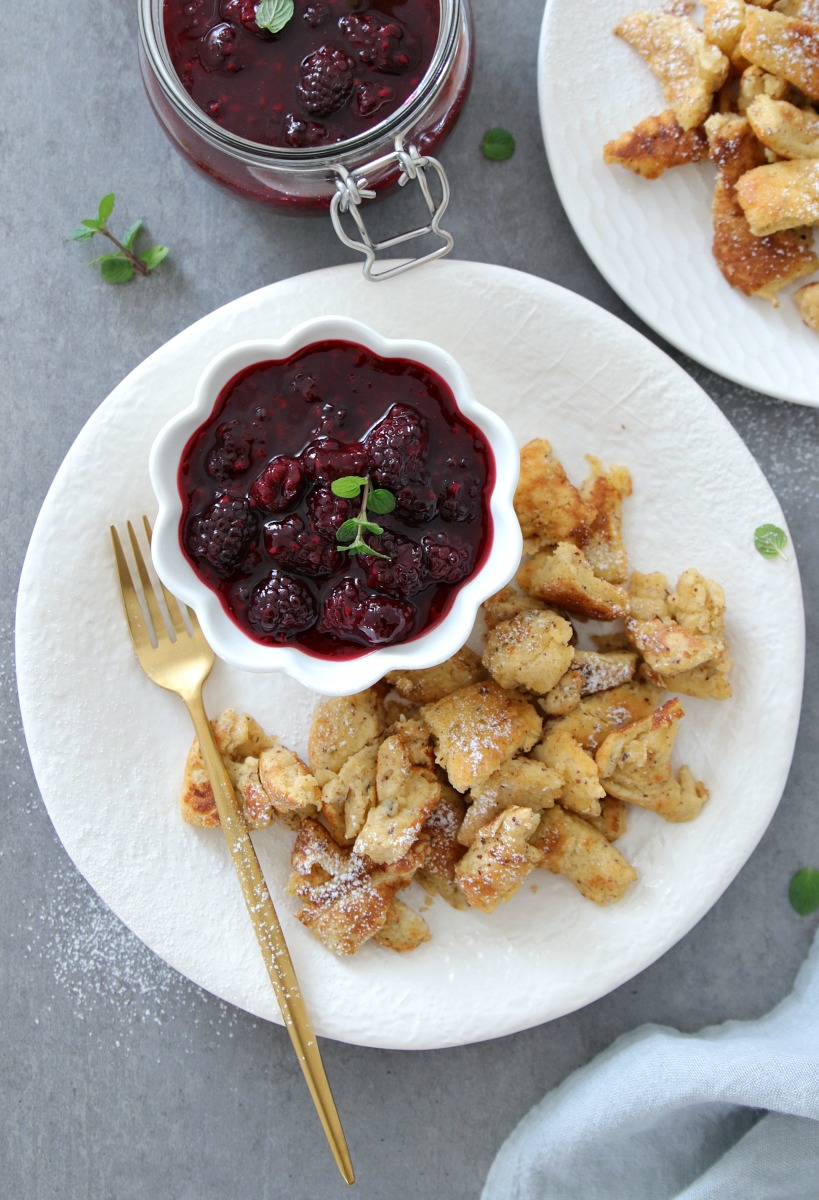 Kaiserschmarrn mit Brombeer-Röster